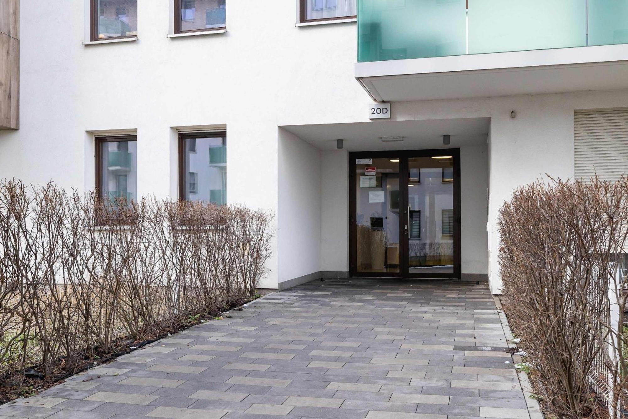 Cosy & Bright With Parking On The Cystersow Street By Renters * Kraków