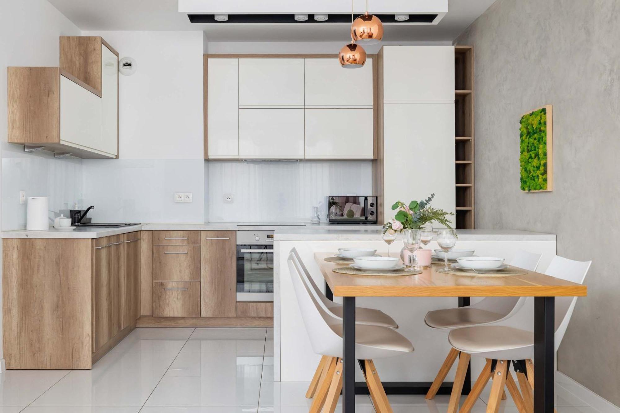 Apartament Cosy & Bright With Parking On The Cystersow Street By Renters *